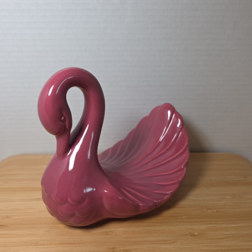 Vintage Andre Richard Swan Towel Holder Figurine 1980's Decor Maroon Gloss Glaze